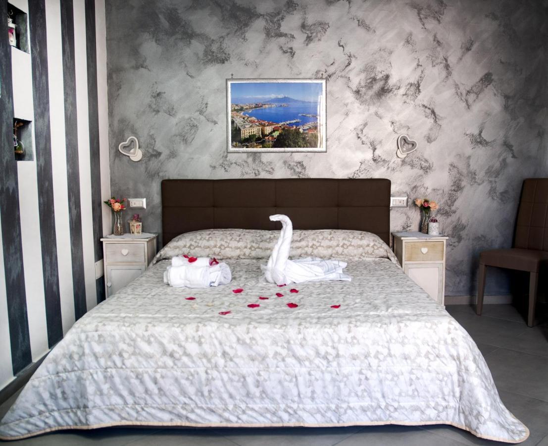 Bed and Breakfast Voglia Di Napoli Екстер'єр фото